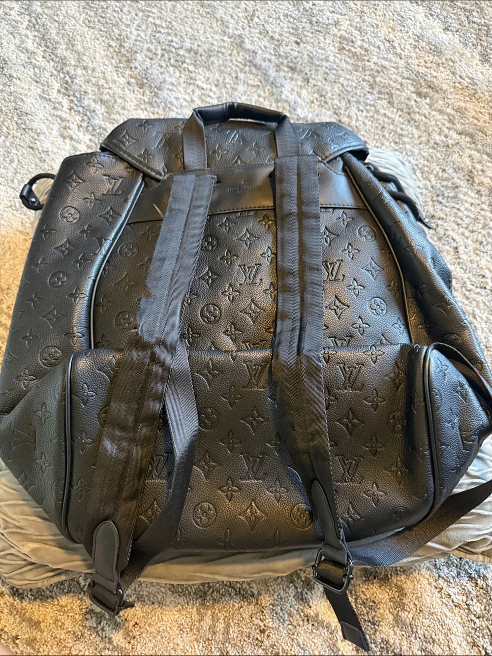 Luxury Designer Louis Vuitton M23127 Montsouris Backpack Black Monogram Leather